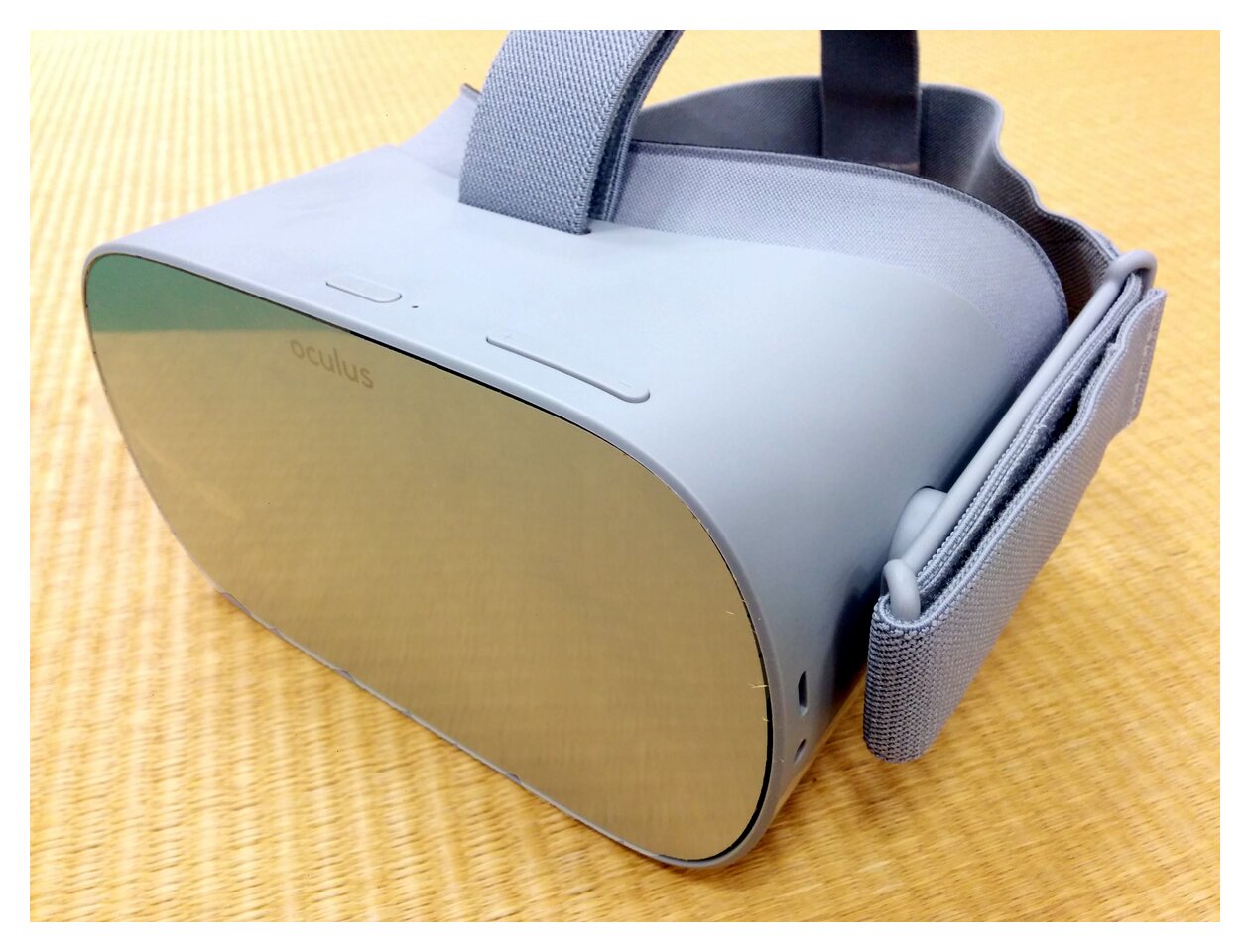 Oculus Go logo